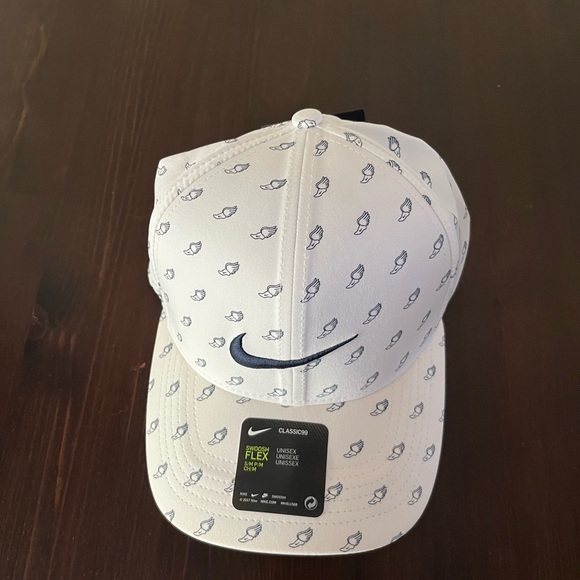 NEW Nike AeroBill Classic99 Winged Foot Hat - Picture 2 of 8